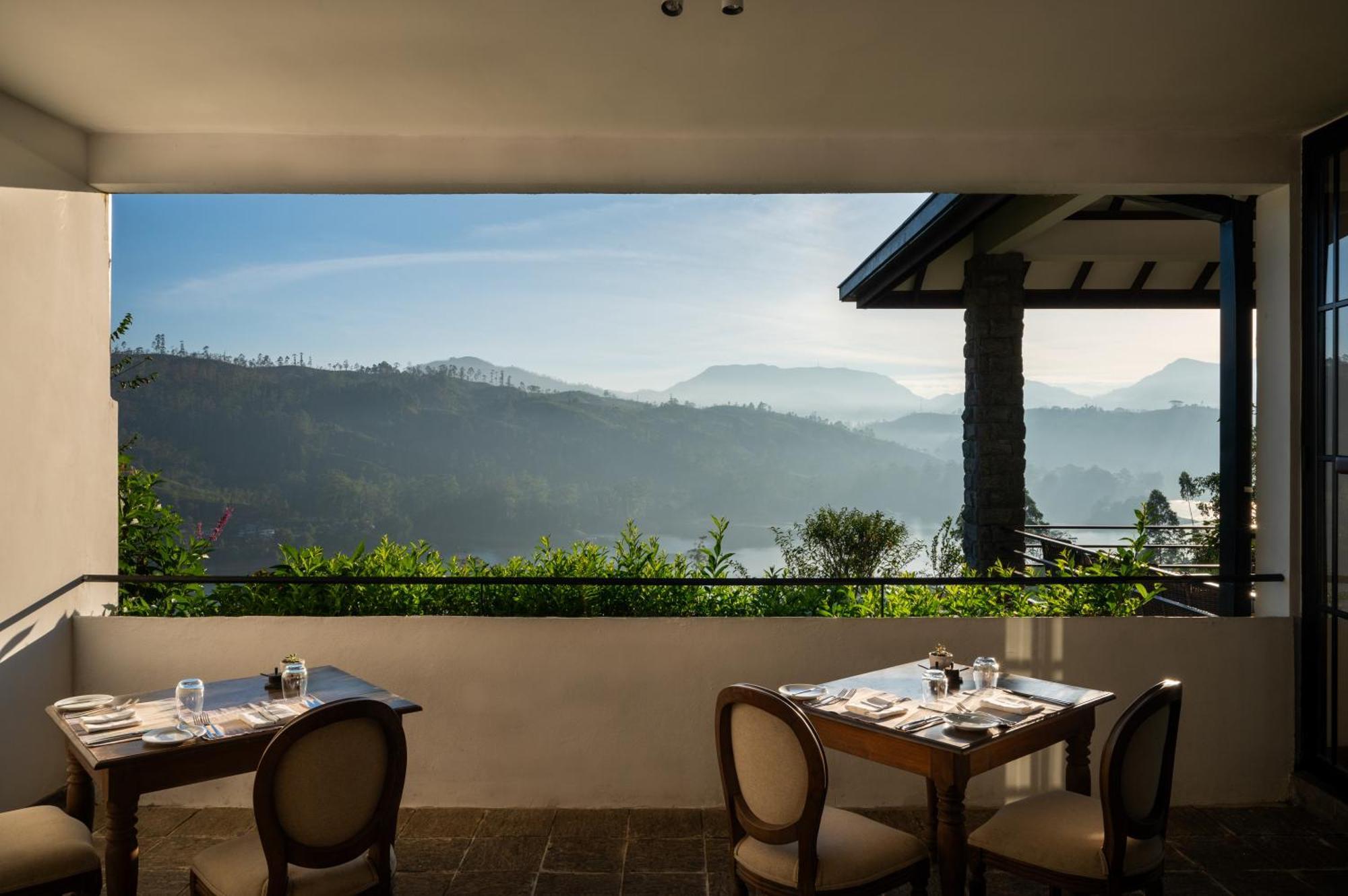 Hotel Camellia Hills à Hatton Extérieur photo
